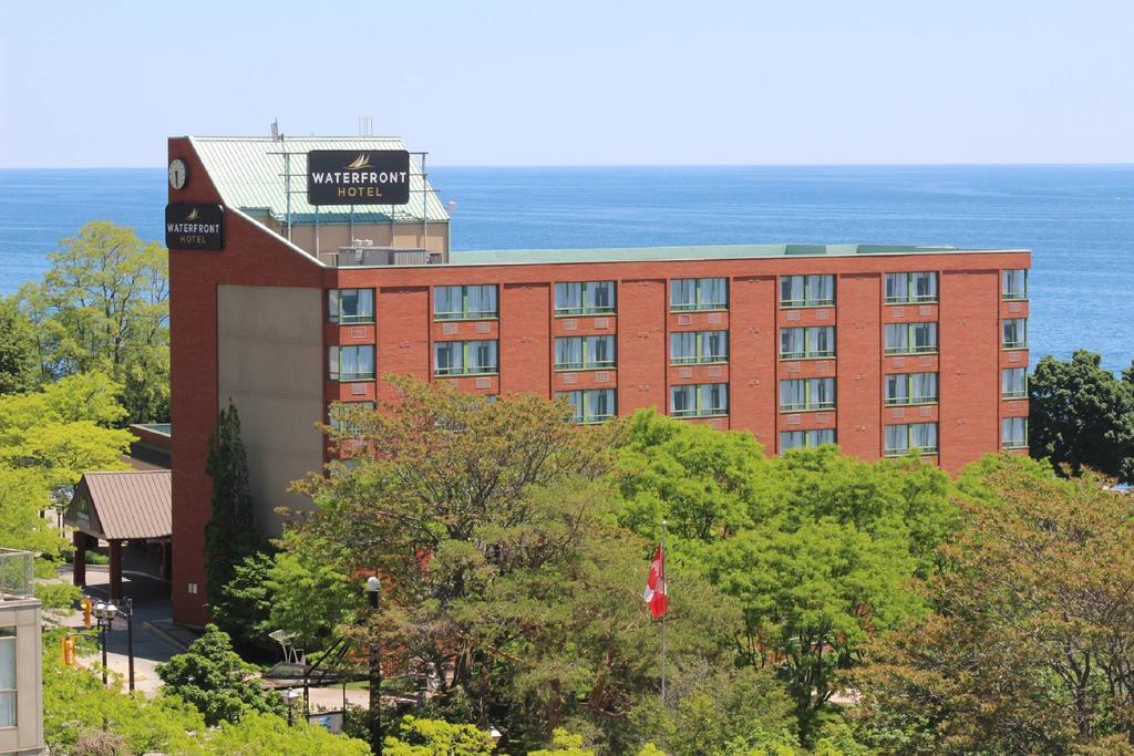 Waterfront Hotel Downtown ברלינגטון מראה חיצוני תמונה