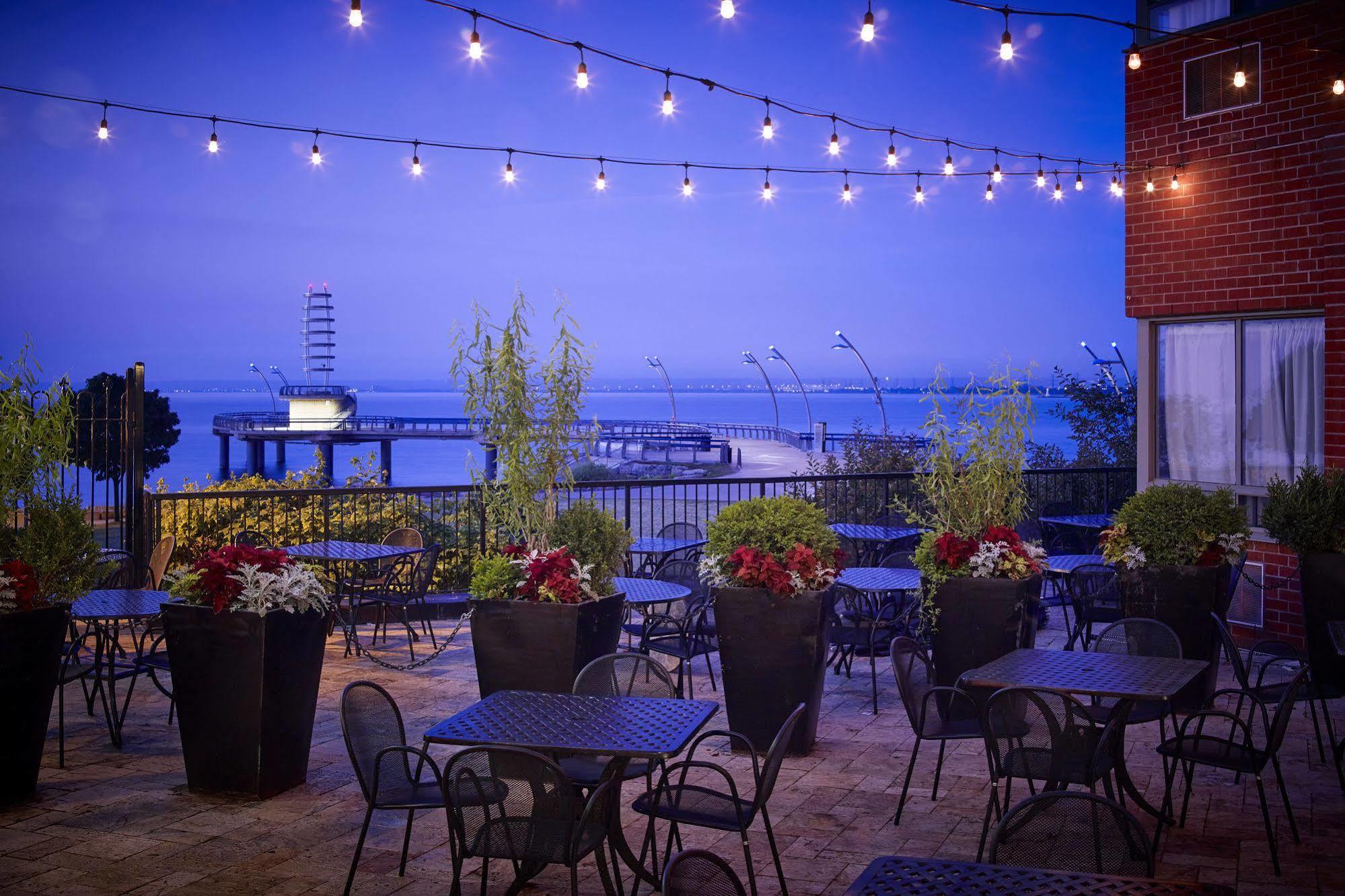 Waterfront Hotel Downtown ברלינגטון מראה חיצוני תמונה